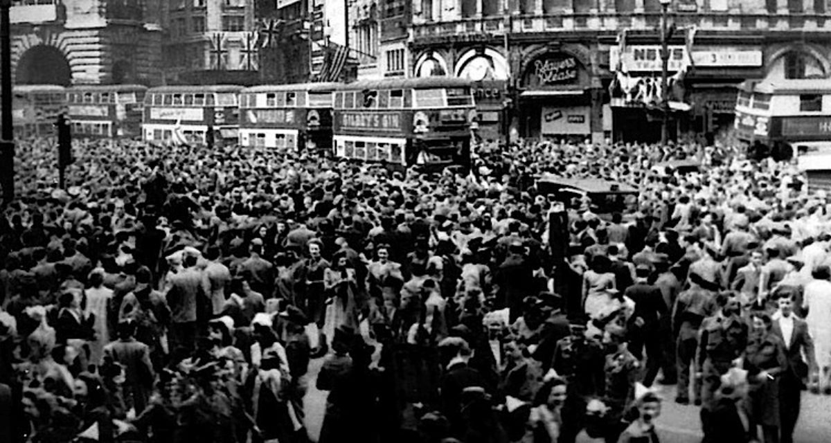 ve-day-picadilly-square-750-1200x0-c-default